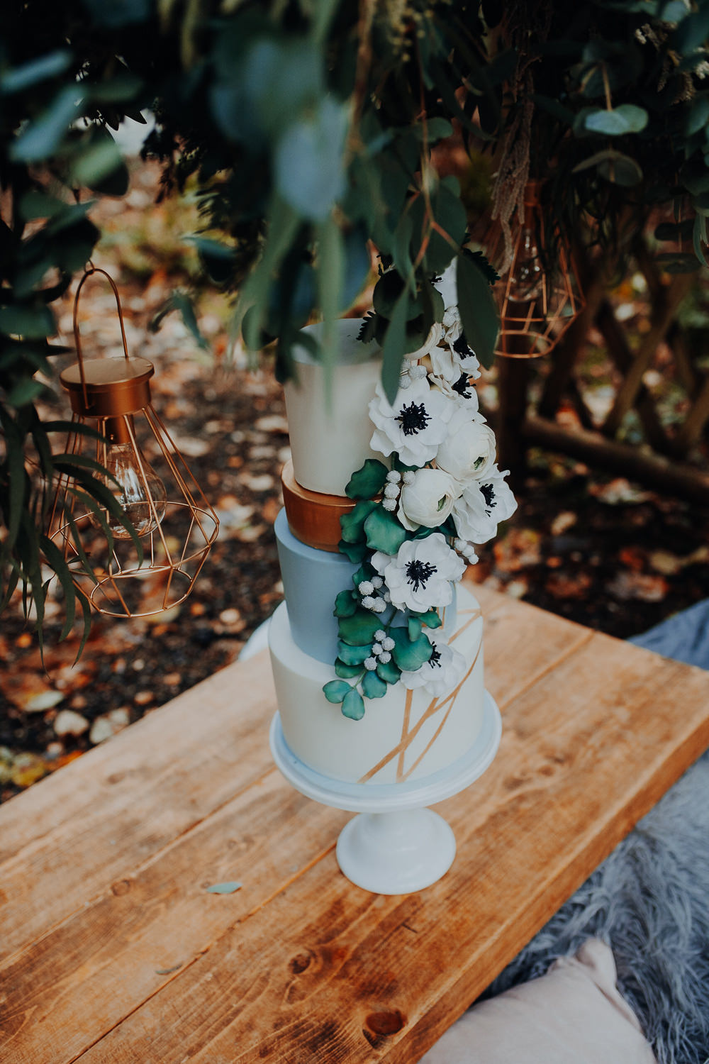 Cake Table Flowers Floral Copper Gold Outdoor Woodland Wedding Ideas Geometric Meraki Wedding Photography