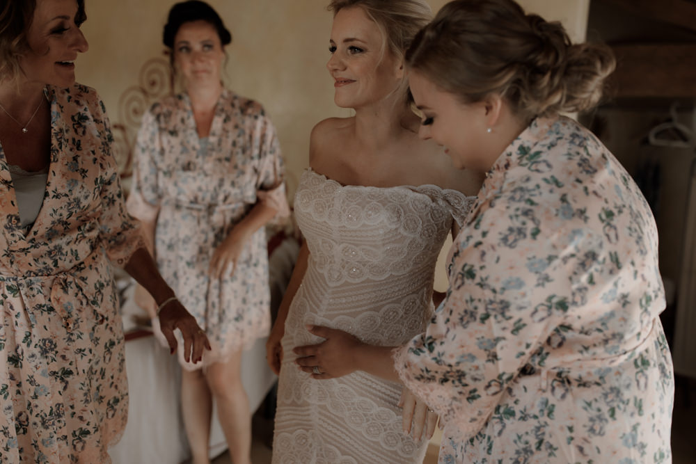 Dress Gown Lace Bride Bridal Off Shoulder Bardot Fit Flare Pippin Watters Pregnant Tuscany Destination Wedding ZONZO