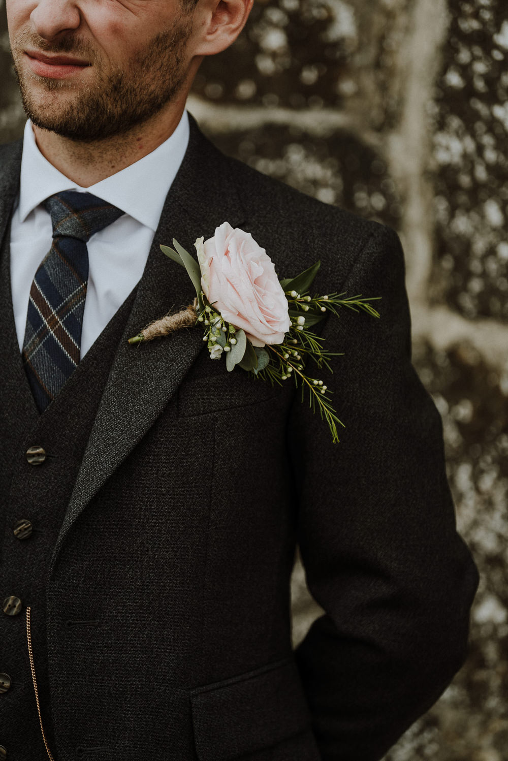 Groom Style Suit Kilt Tartan Rose Buttonhole Bre Pen Farm Wedding Nick Walker Photography