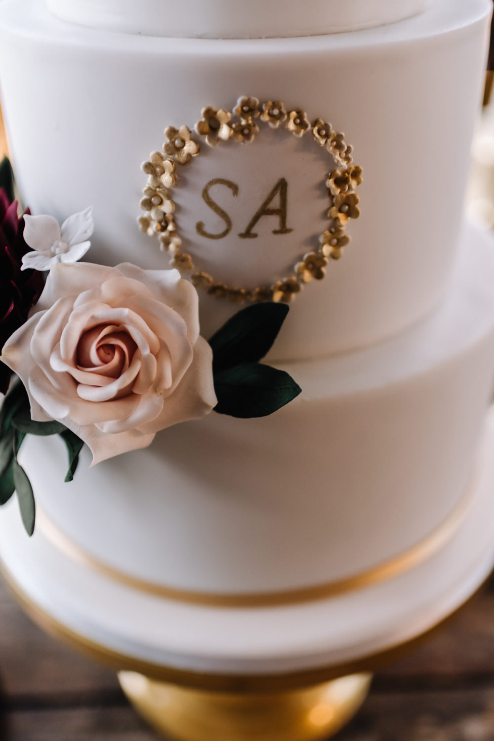 Cake Floral Flowers Pink Blush Burgundy Letters Initials Dewsall Court Wedding Oobaloos Photography