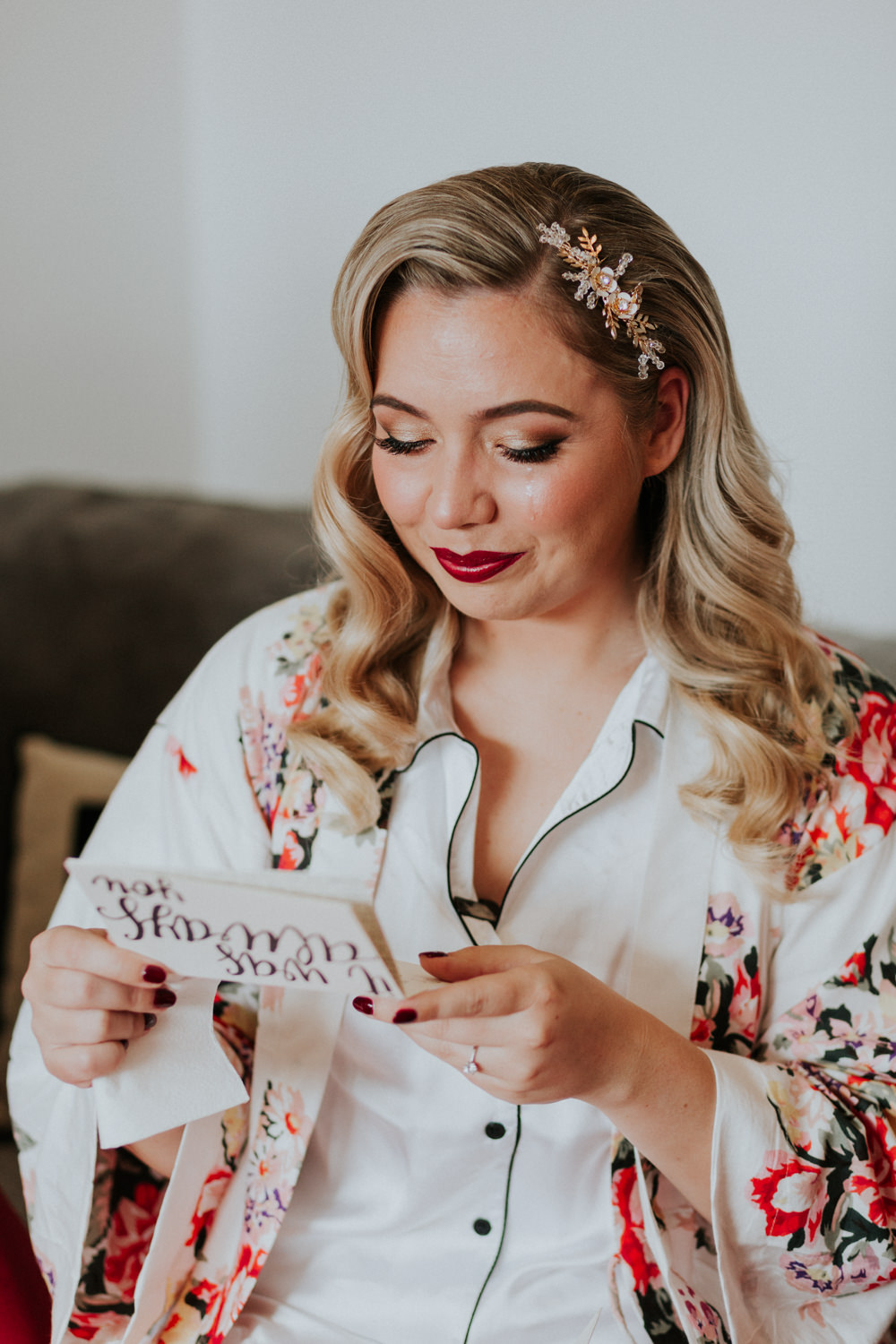 Bride Bridal Vintage Waves Hair Hairpiece Gaynes Park Wedding Kate Gray Photography