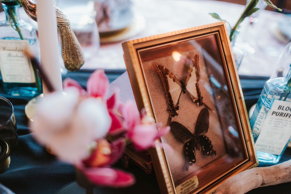 Romantic Wedding Ideas Neon Lighting Kate McCarthy Photography