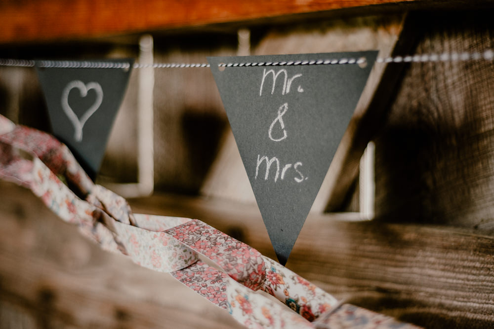 Black Chalk Bunting Rustic Barn Wedding Louise Griffin Photography
