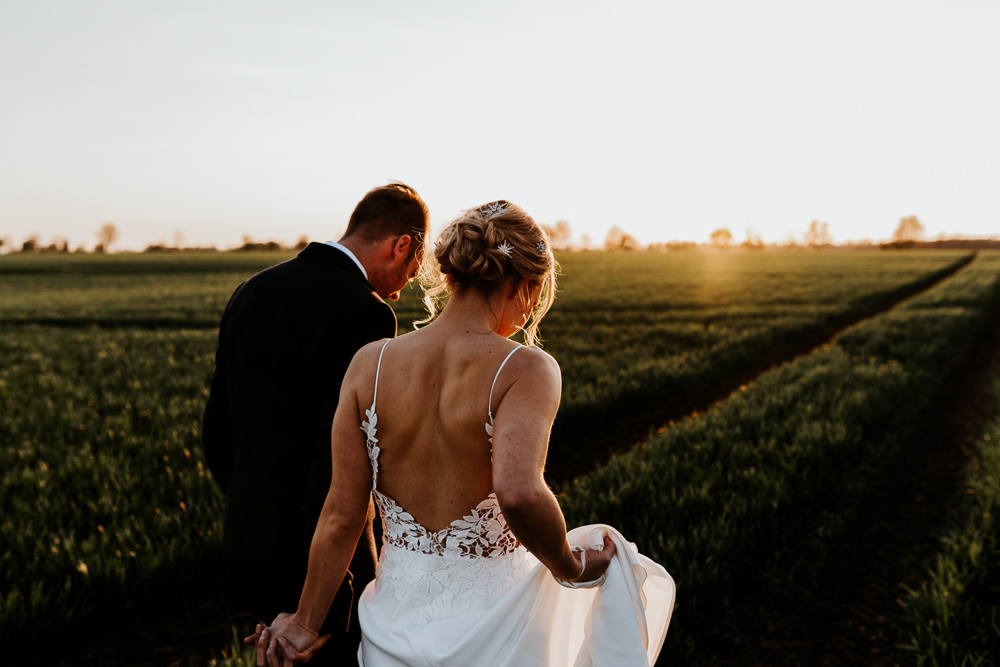 Contemporary Barn Wedding Ryan Goold Photography
