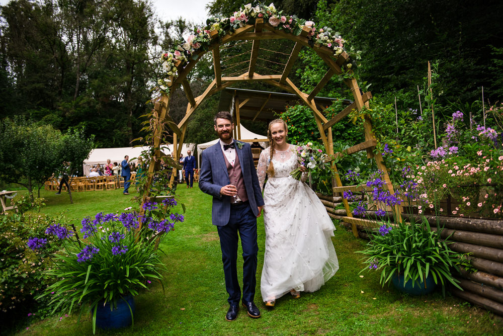 Cotswolds Garden Wedding Jonny Barratt Photography