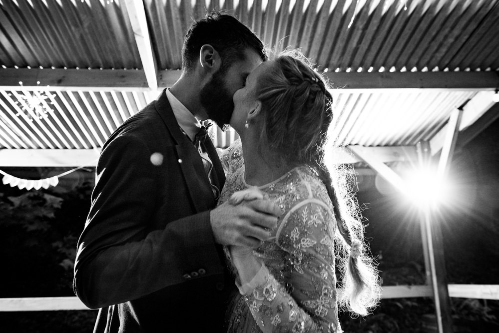 Cotswolds Garden Wedding Jonny Barratt Photography
