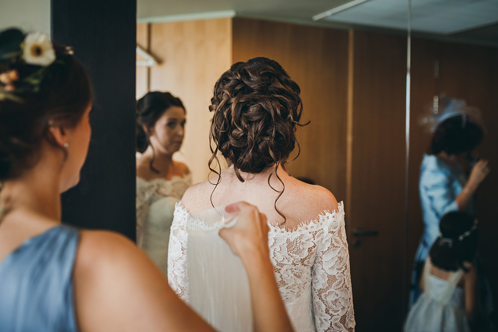 Bride Bridal Hair Style Up Do Kingsettle Stud Wedding Mark Tattersall Photography