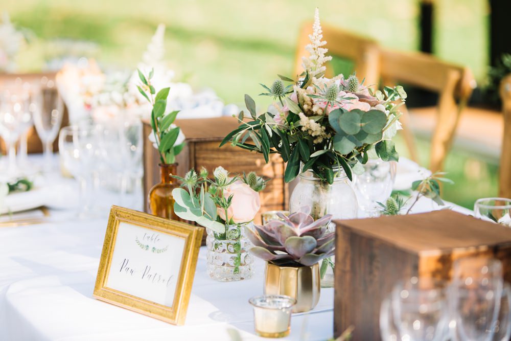 Table Name Floral Arrangement Candle Saint Tropez Wedding Sophie Boulet Photographe
