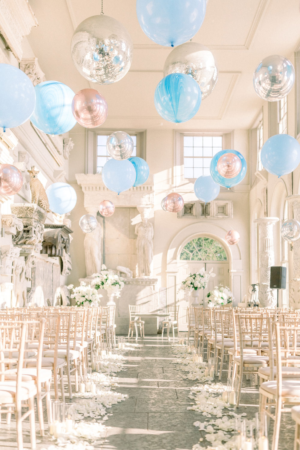Fine Art Balloon Installation Blue Orbz Aynhoe Park Wedding Sanshine Photography