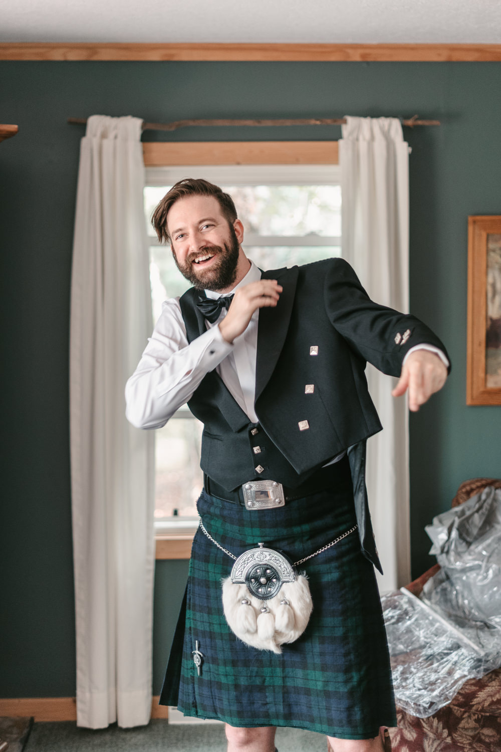 Groom Kilt Tartan Fantasy Nerdy Wedding Eric Lundgren Photography