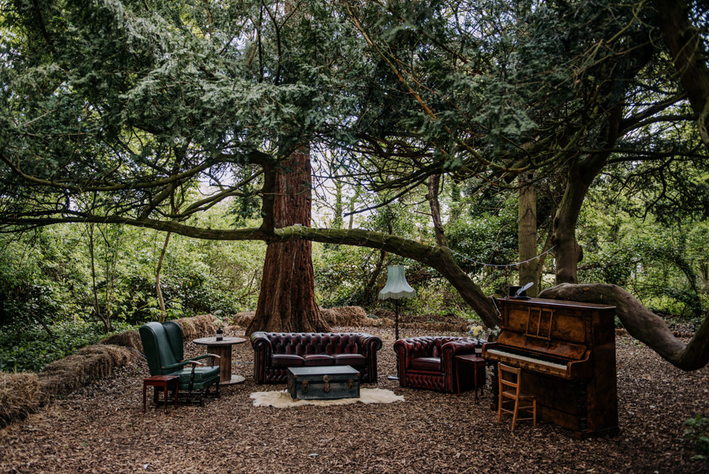 Outdoor Seating Woodland Sofas Hirst Priory Wedding Kazooieloki Photography