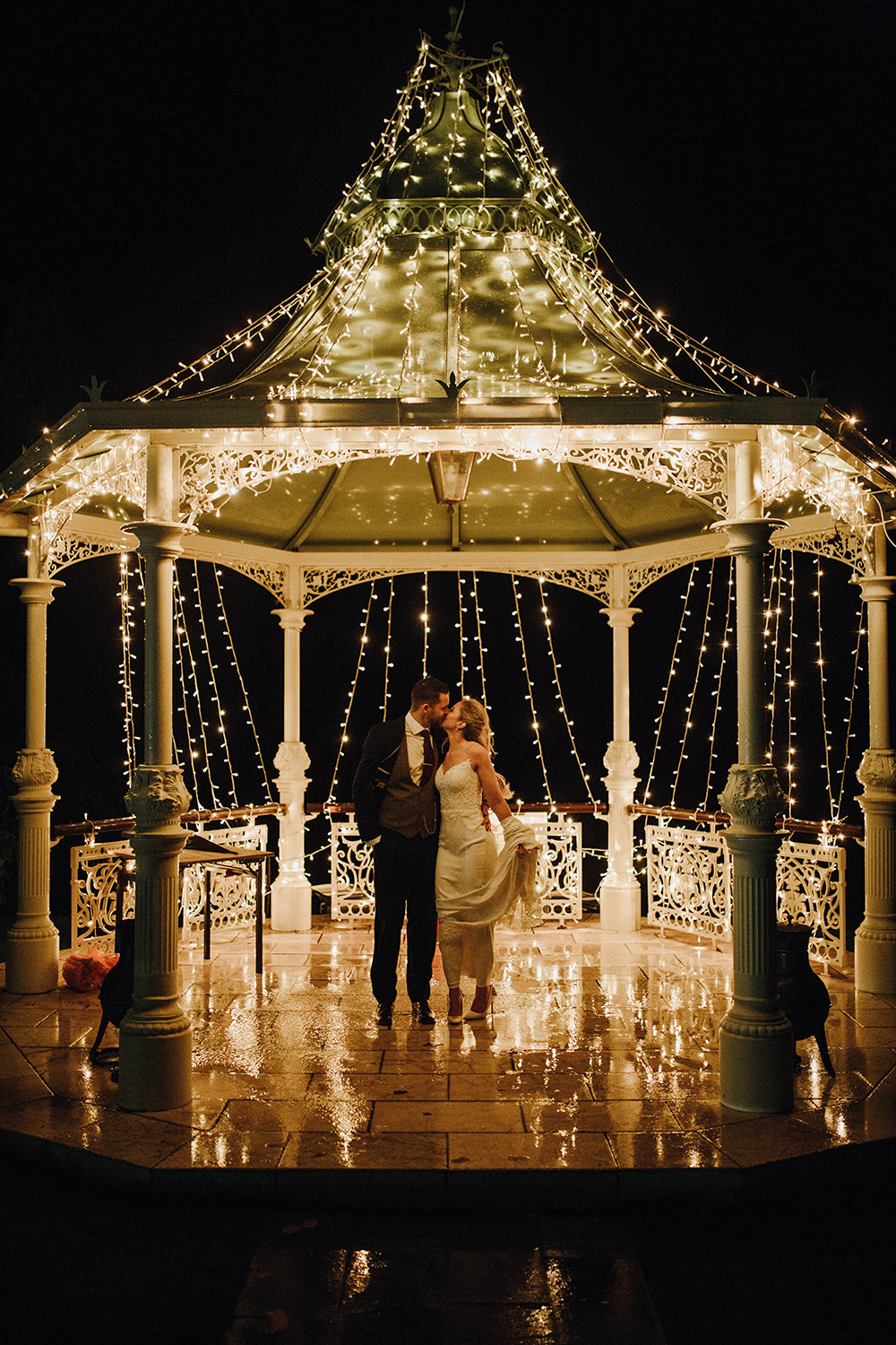 Inn on the Lake Wedding Leah Lombardi Weddings