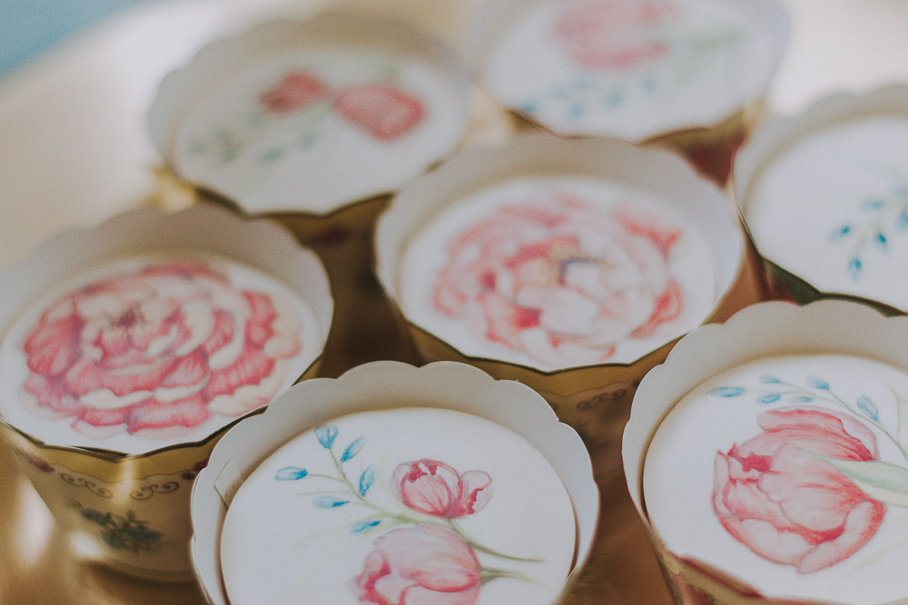 Painted Cupcakes Floral Flower Wes Anderson William Morris Wedding Ideas Jessica Hill Photography