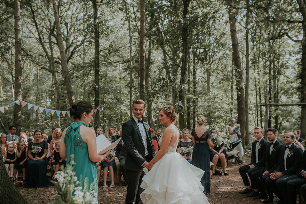 Woodland Ceremony Captains Wood Barn Wedding Megan Elle Photography