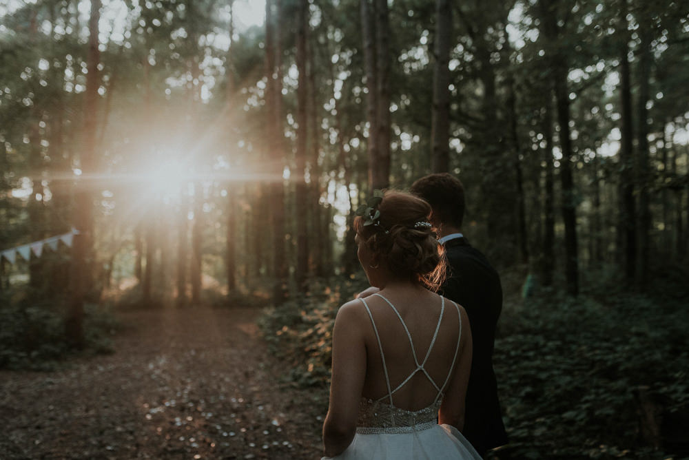 Captains Wood Barn Wedding Megan Elle Photography
