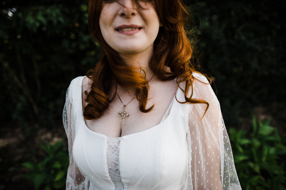Chaucer Barn Wedding Through The Woods We Ran