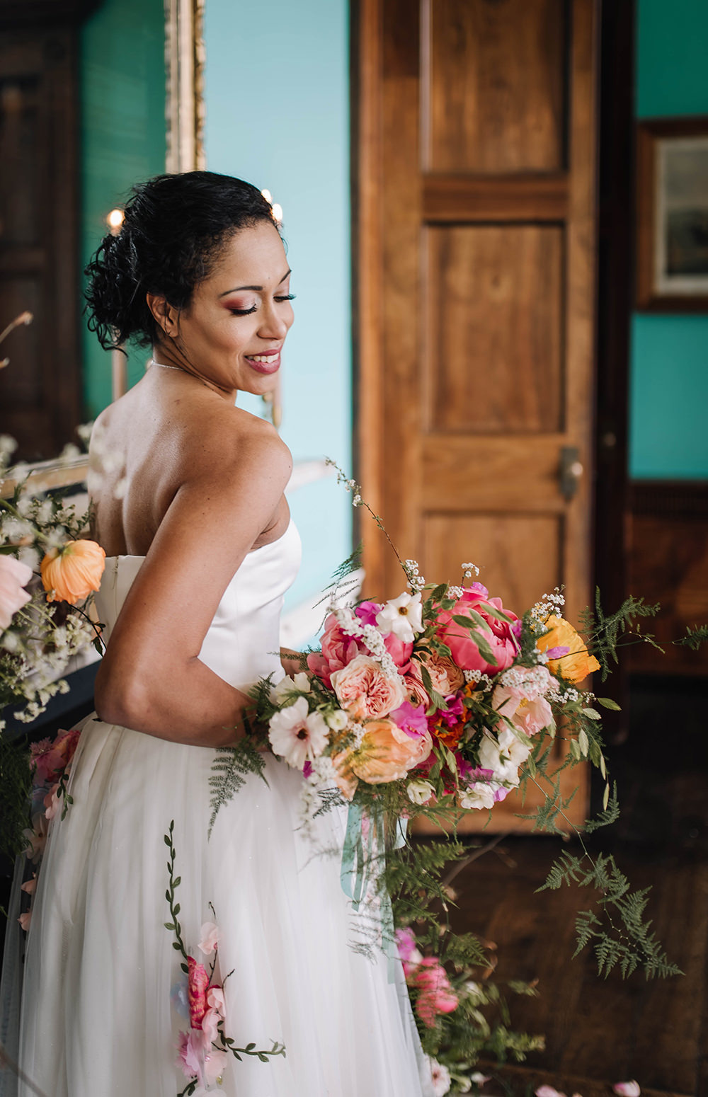 Bouquet Flowers Bride Bridal Pink Poppy Rose Foliage Greenery Orange Coral Floral Wedding Ideas Birgitta Zoutman Photography