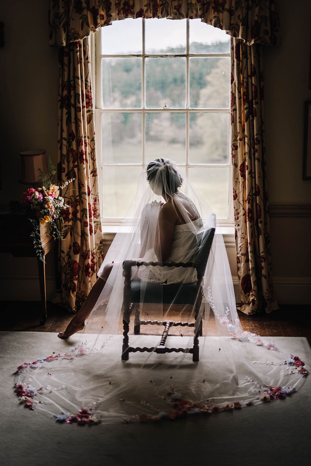 Nightie Veil Coral Floral Wedding Ideas Birgitta Zoutman Photography