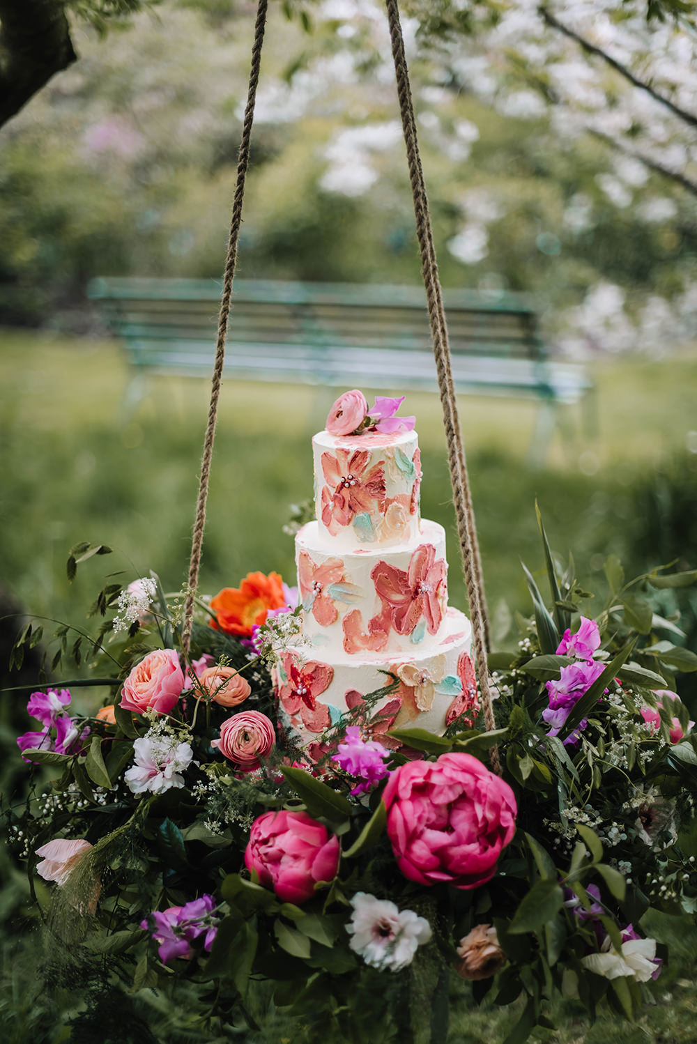 Brush Stroke Palette Artistic Cake Table Suspended Hanging Swing Flowers Grenery Pink Coral Floral Wedding Ideas Birgitta Zoutman Photography
