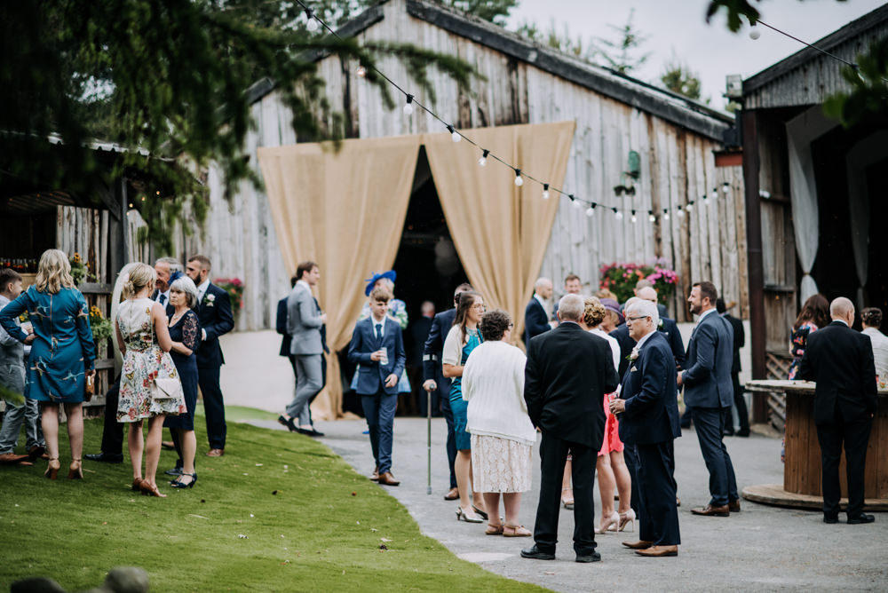 Deepdale Farm Wedding Kazooieloki Photography