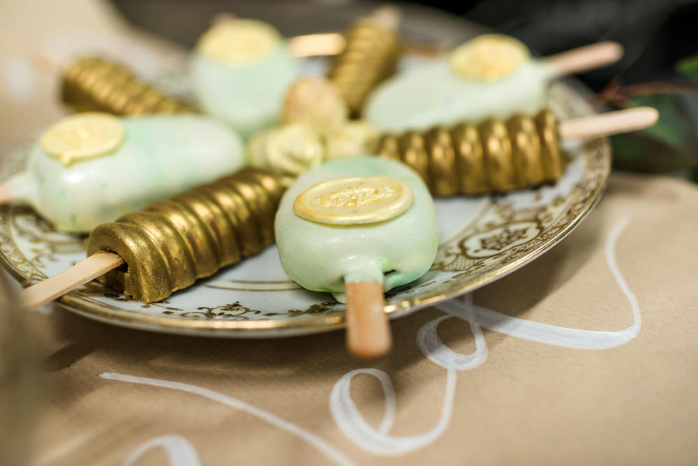 Indie Wedding Ideas Kat Antos-Lewis Photography