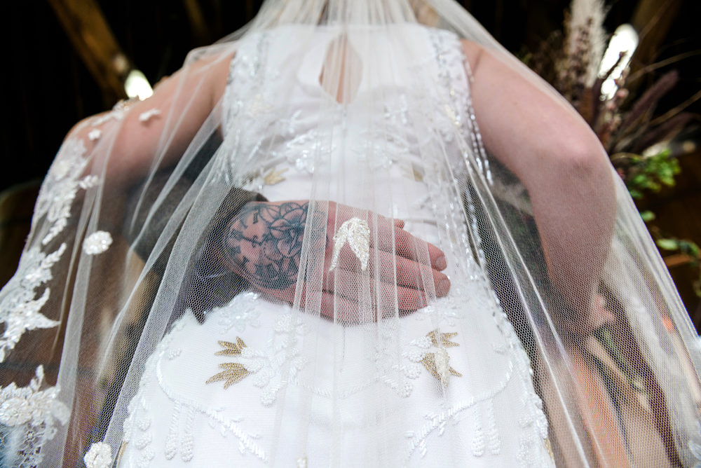 Bride Bridal Veil Indie Wedding Ideas Kat Antos-Lewis Photography
