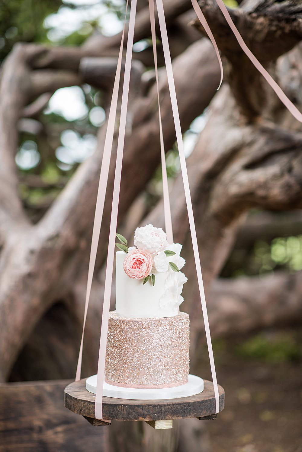 Cake Swing Table Glitter Floral Flowers Peach Gold Wedding Ideas Jane Beadnell Photography
