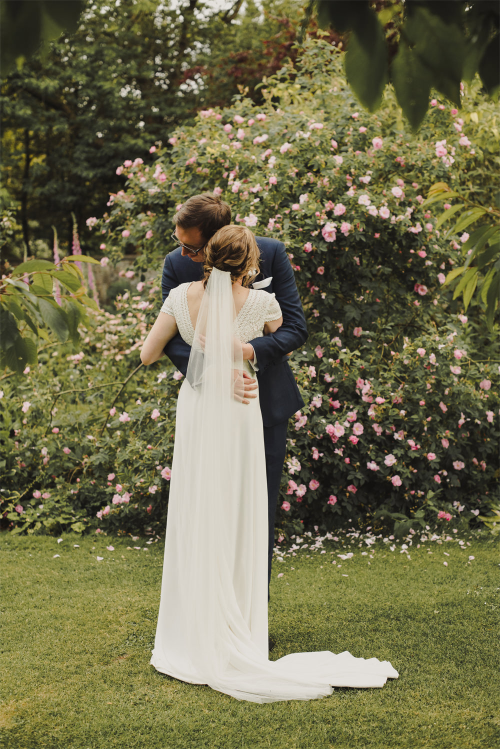 Dress Gown Bride Bridal Marylise Crochet Cap Sleeves Train Veil Cambo Estate Wedding Anna Urban Wedding Photography