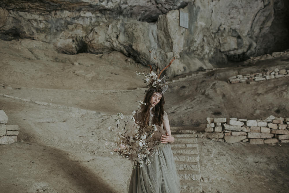 Cave Wedding Ideas Vanessa Illi Photographer