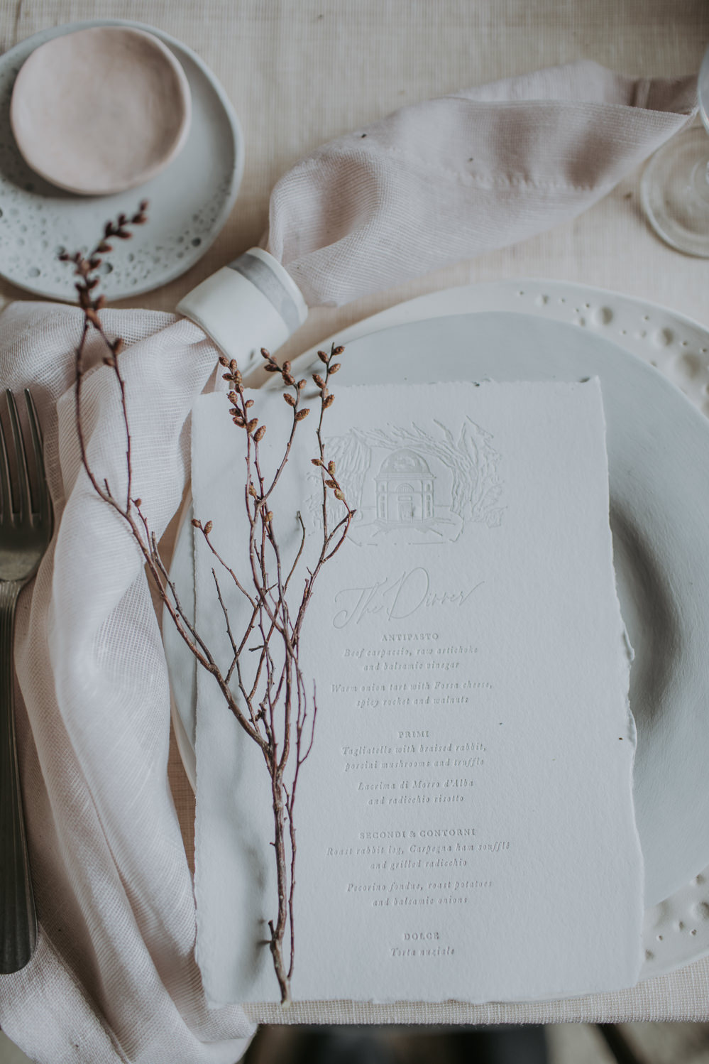 Place Setting Decor Menu Twig Plates Ceramic Tablewear Napkin Natural Wild Neutrals Cave Wedding Ideas Vanessa Illi Photographer