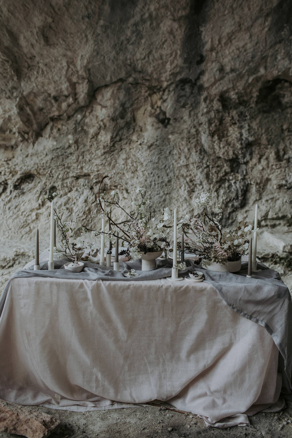 Tablescape Table Decor Candles Branches Natural Wild Neutrals Linen Cave Wedding Ideas Vanessa Illi Photographer