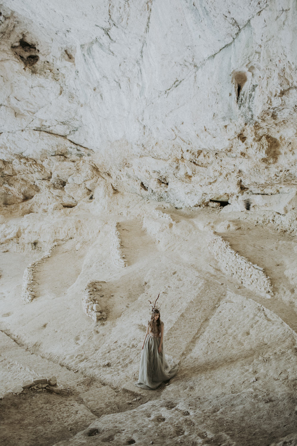 Cave Wedding Ideas Vanessa Illi Photographer