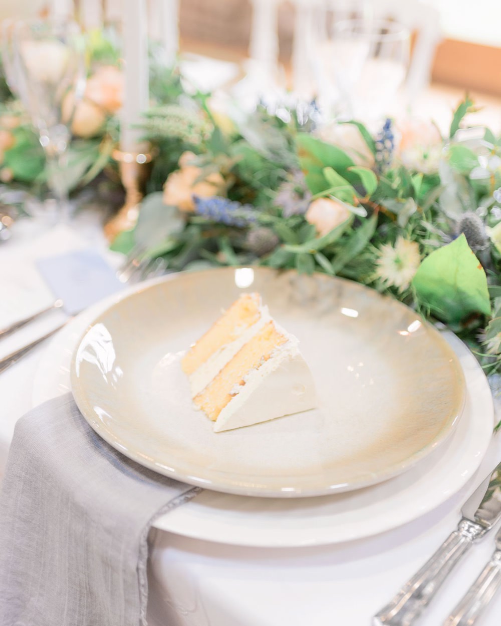 Cake Slice Iced Buttercream Elegant Wedding Ideas Yll Weddings
