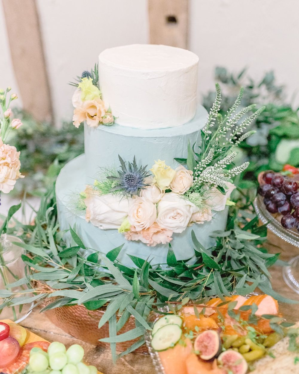 Cake Blue Peach Florals Flowers Greenery Foliage Elegant Wedding Ideas Yll Weddings