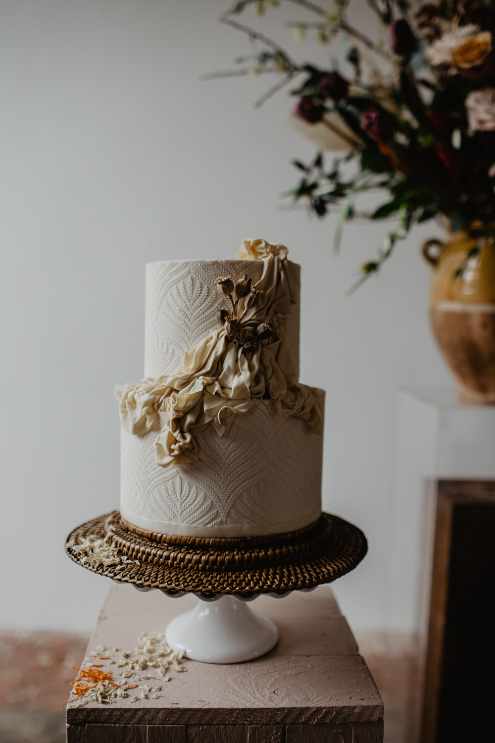 Cake Cakes Pottery Fabric Earthy Natural Elopement Wedding Ideas Oilvejoy Photography