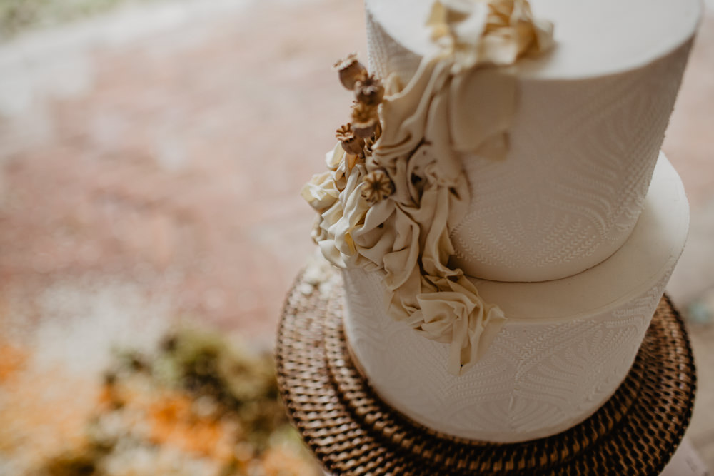 Cake Cakes Pottery Fabric Earthy Natural Elopement Wedding Ideas Oilvejoy Photography