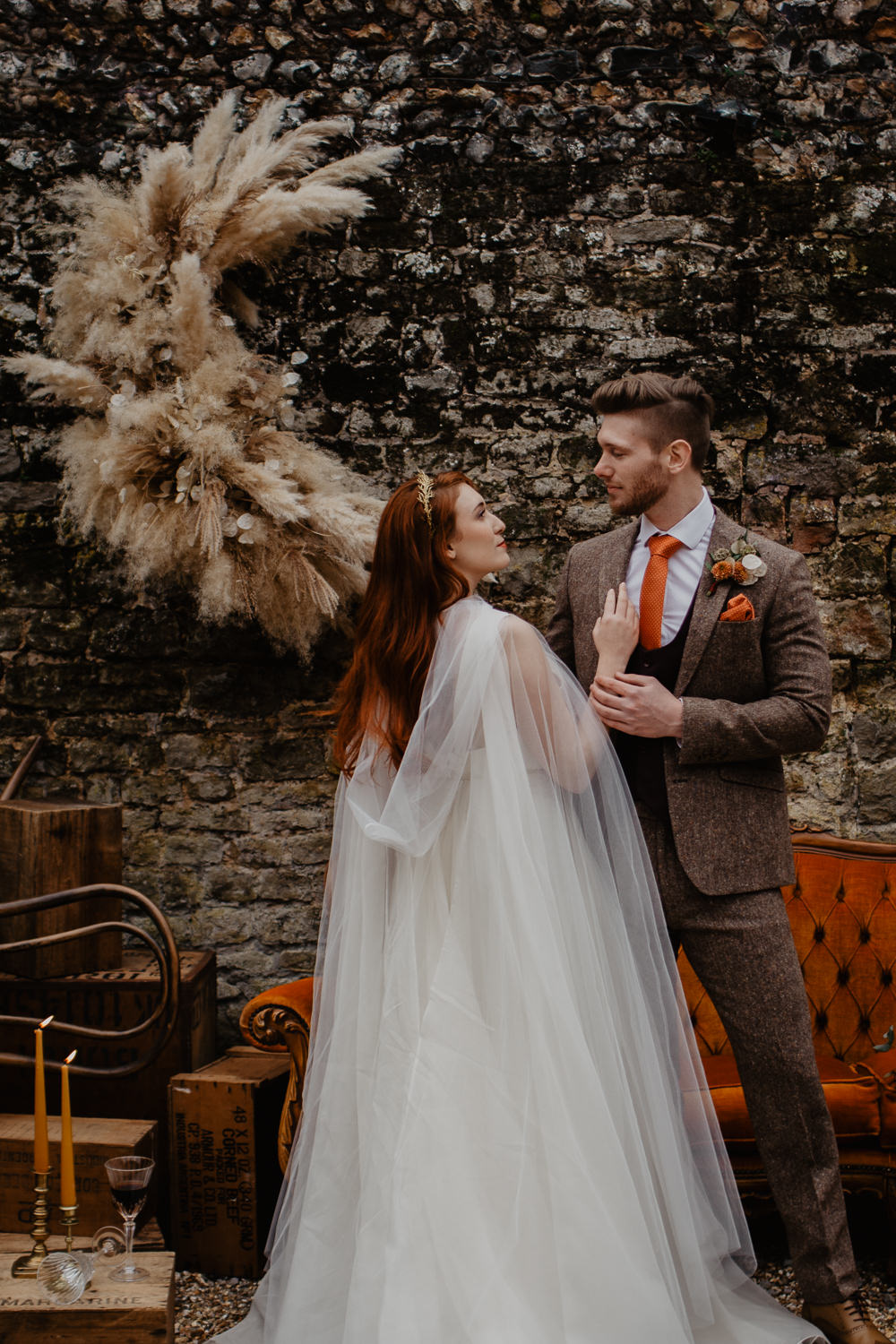Elopement Wedding Ideas Oilvejoy Photography Crescent Moon Pampas Grass Installation Backdrop Flowers Floral Orange Sofa Vintage