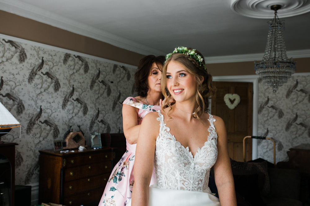 Lincolnshire Tipi Wedding Jessy Jones Photography