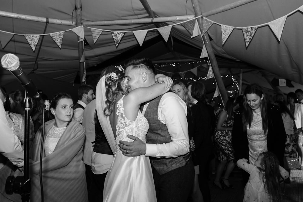 Lincolnshire Tipi Wedding Jessy Jones Photography