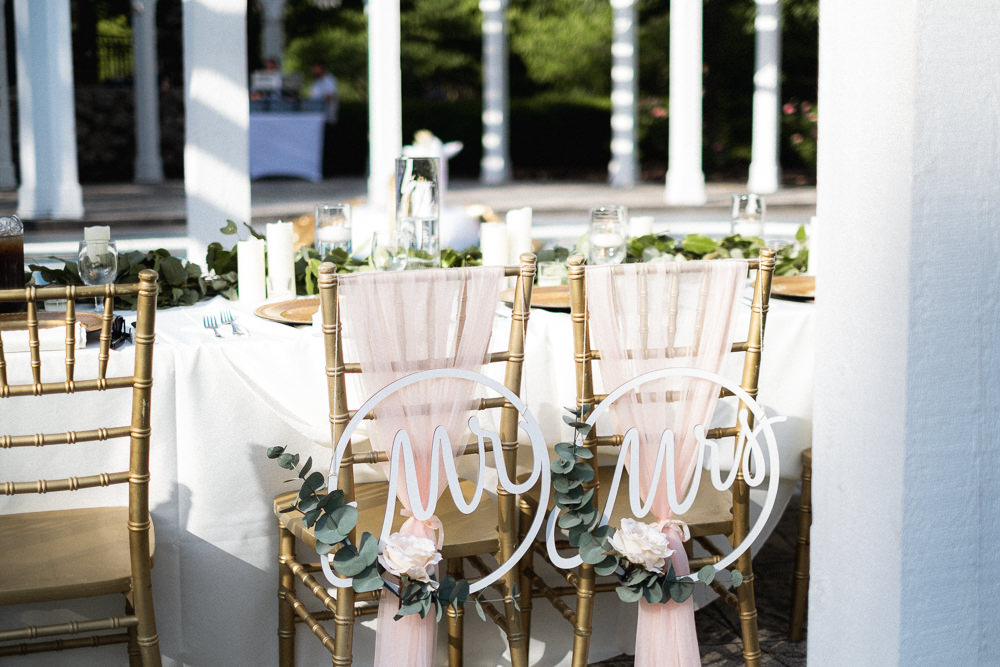 Hoop Chair Signs Mr Mrs Missouri Wedding Nick Mehn Photography
