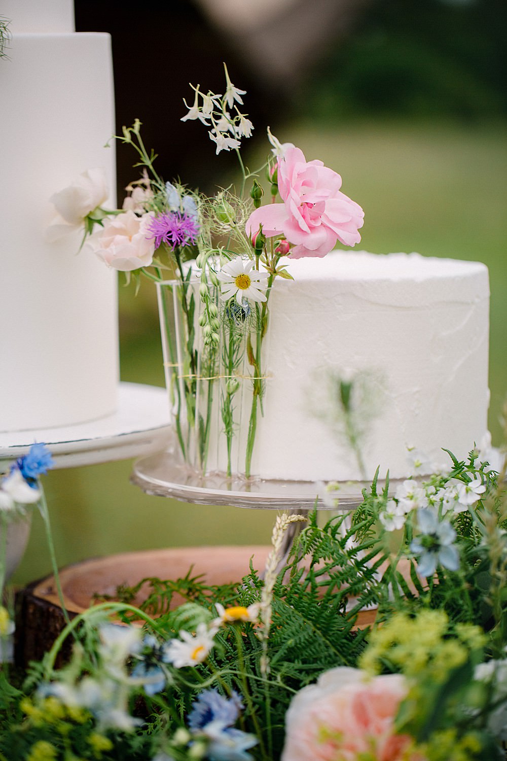 Iced Cake Test Tube Flowers Pretty Pet Wedding Ideas Vicky Plum Photography