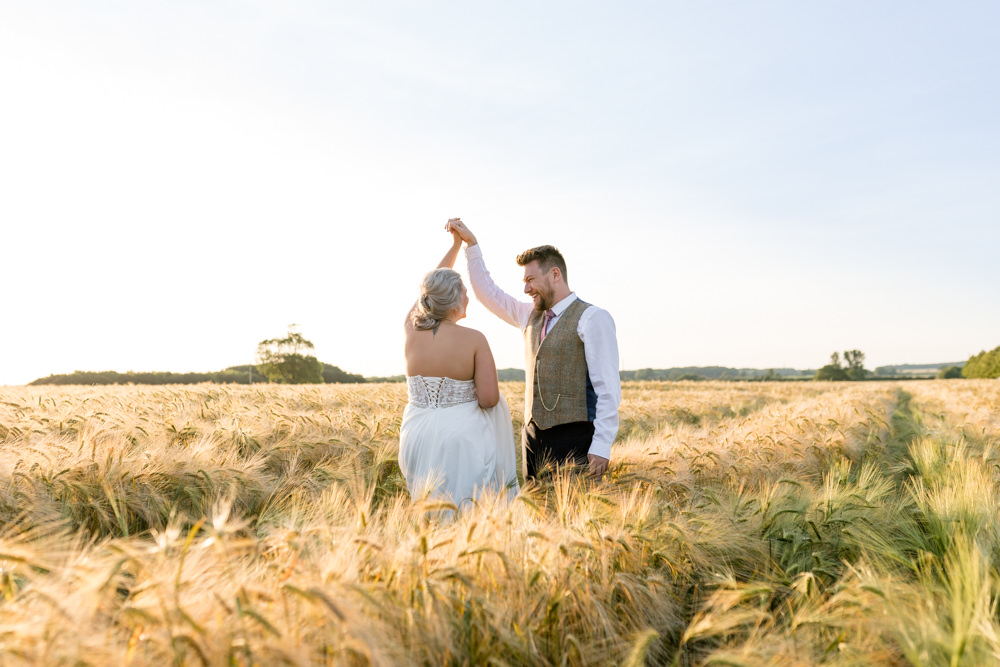 Botanical Barn Wedding Heather Jackson Photography