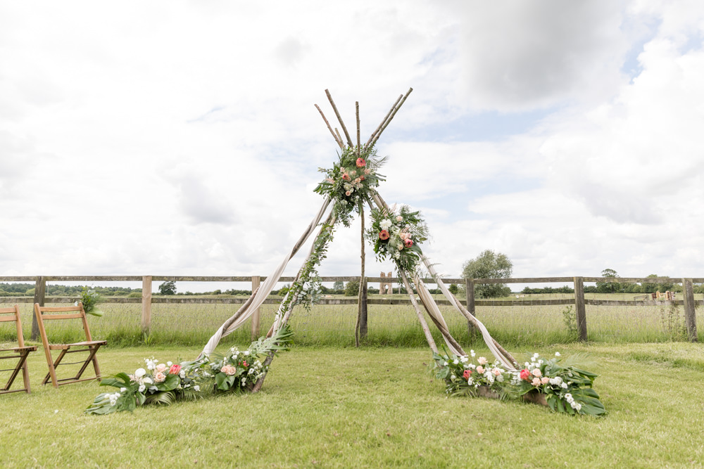 Ceremony Backdrop Naked Tipi Botanical Floral Botanical Barn Wedding Heather Jackson Photography