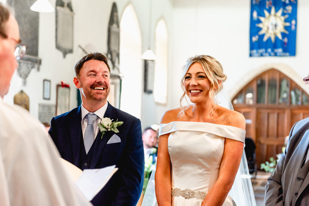 Cotswolds Barn Wedding Lisa Carpenter Photography
