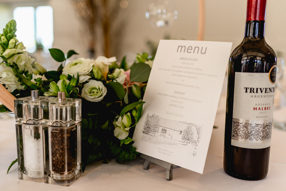 Cotswolds Barn Wedding Lisa Carpenter Photography