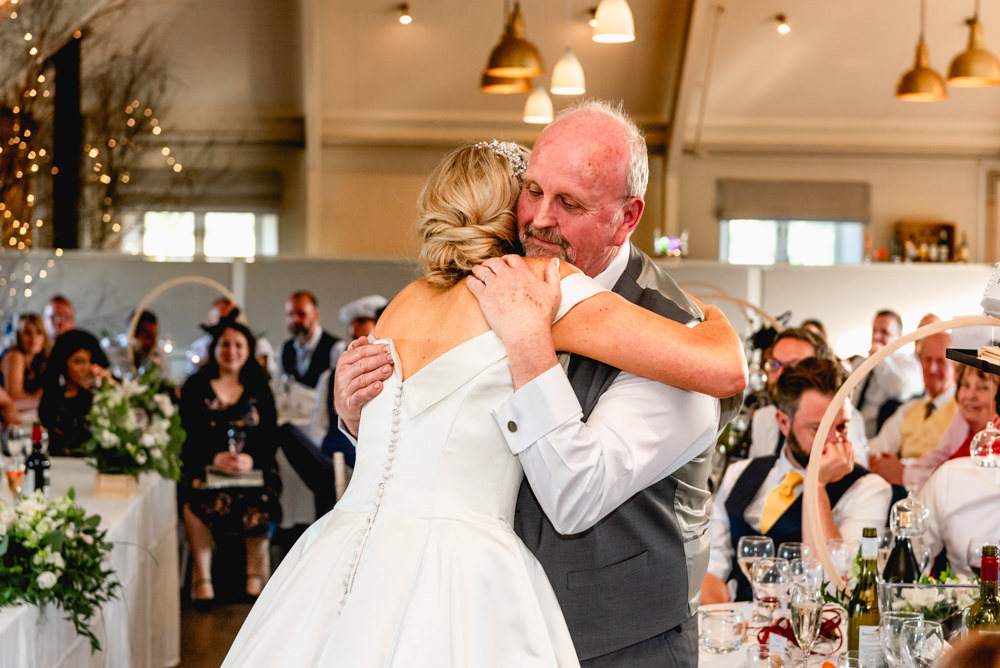 Cotswolds Barn Wedding Lisa Carpenter Photography