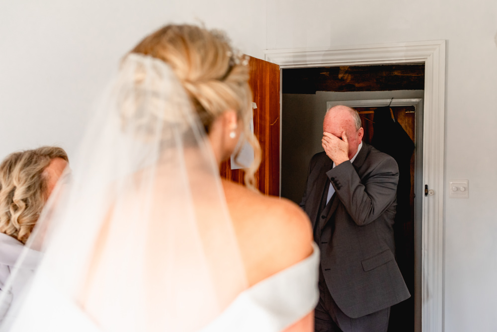 Cotswolds Barn Wedding Lisa Carpenter Photography