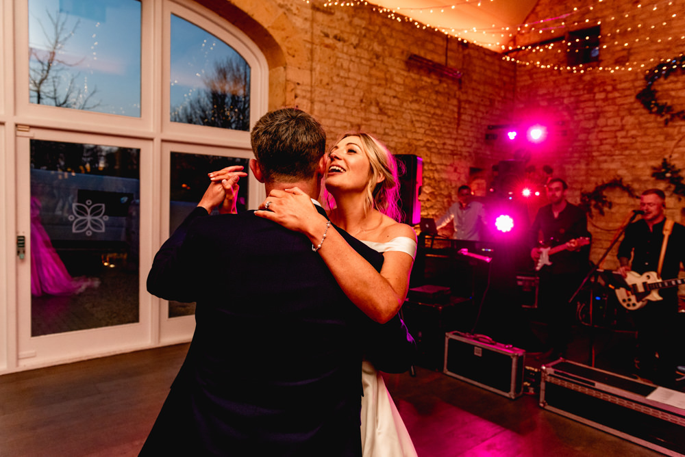 Cotswolds Barn Wedding Lisa Carpenter Photography