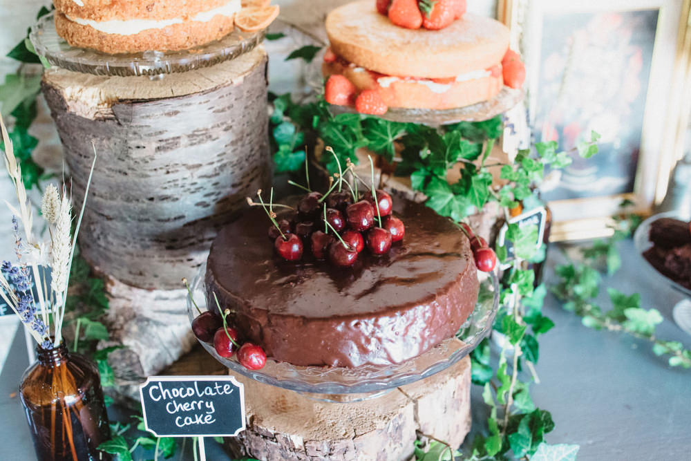 Naked Cakes Table Sponge Rustic Wooden Dried Flowers Wedding Emily Tyler Photography