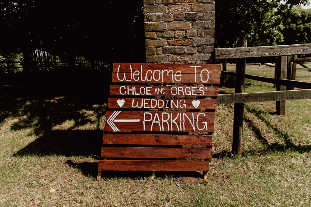 Wooden Pallet Sign Signage Signs Welcome Mannington Gardens Wedding Cara Zagni Photography